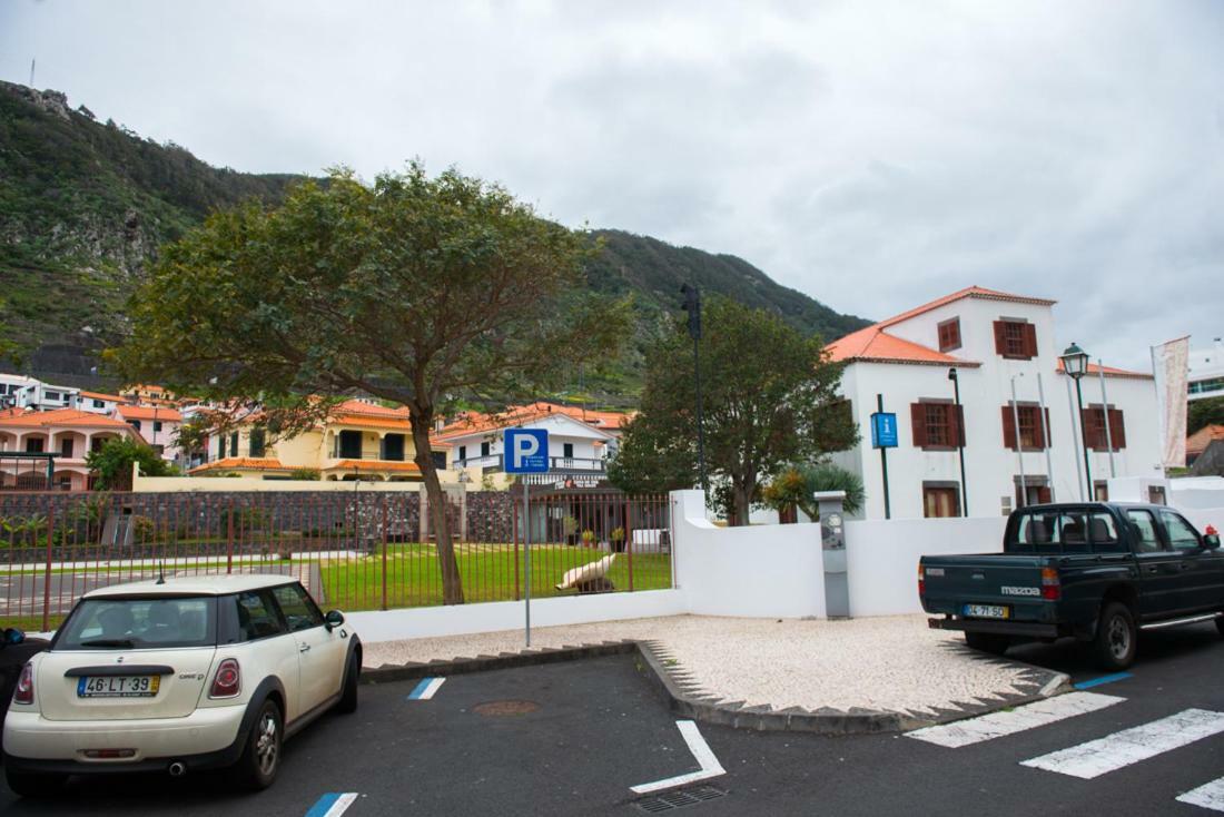 Appartement Portal Manuelino à Machico  Extérieur photo